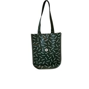 Lululemon Athletica Green Small Reusable Shopping Tote Bag New